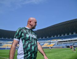Rumor Pemain Persib Merebak, Hodak Ungkap Kriteria Pemain Bidikan