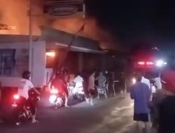 Gudang Mebel di Kota Pasuruan Ludes Terbakar, Pemilik Rugi Ratusan Juta